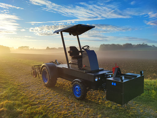 Neuer Entwicklungsbaukasten für E-Traktoren
