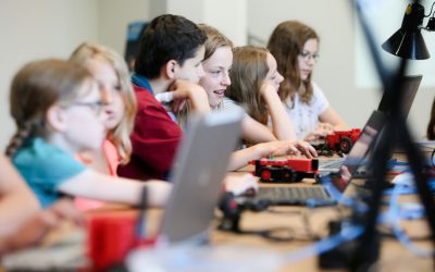 Girls‘ Digital Camps fördern weibliche IT-Talente