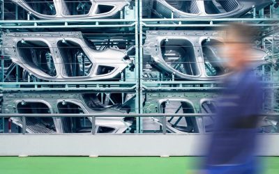 BMW Group investiert in CO2-freie Stahlproduktion