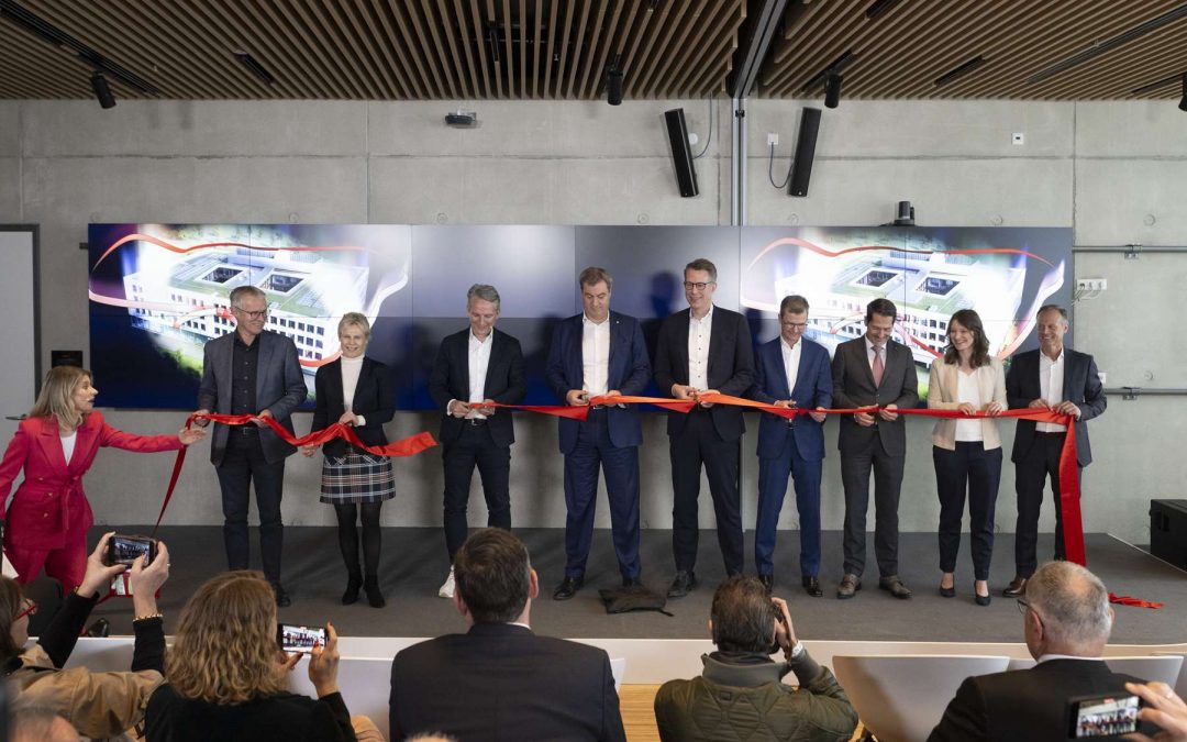 Siemens eröffnet Kooperationszentrum an der TUM