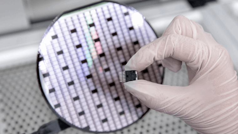 Startschuss für Serienfertigung von Chips aus Siliziumkarbid